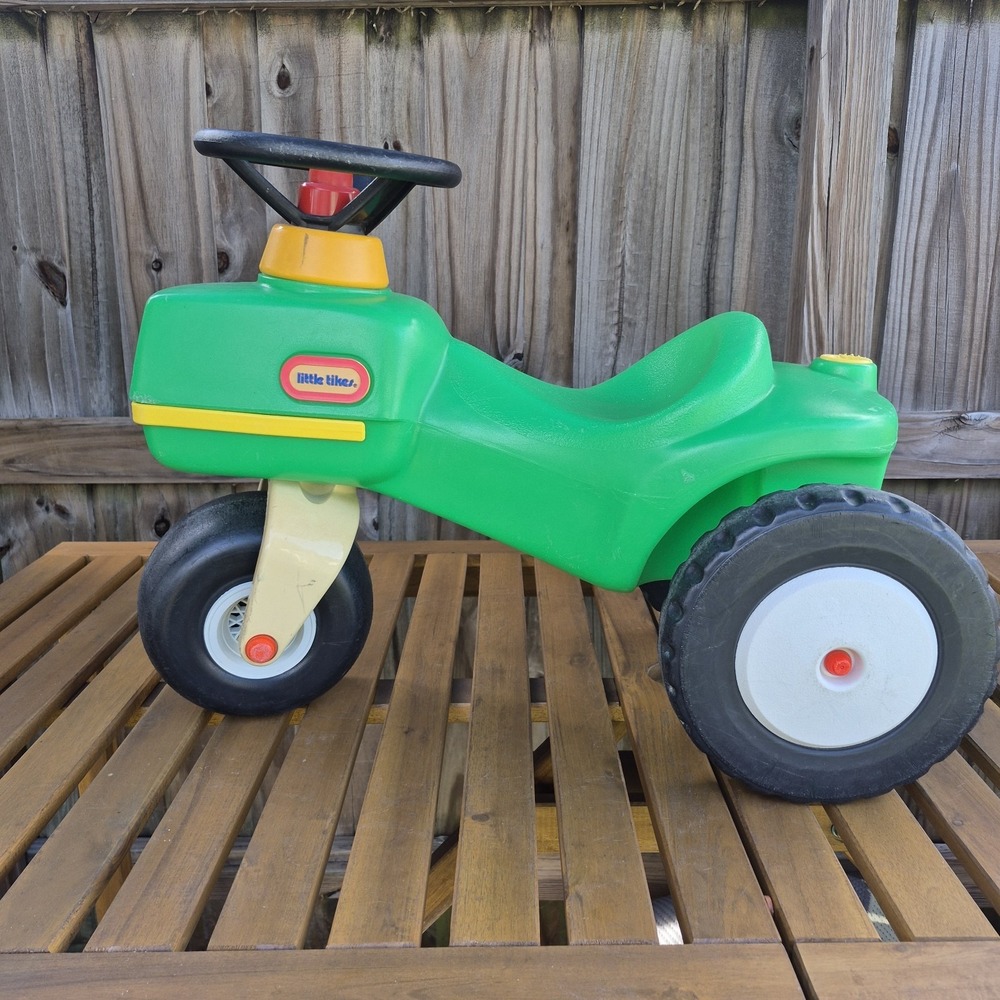 Vintage Little Tikes Child Size Green Ride On Tractor + Yellow Trailer RARE - Picture 2 of 15